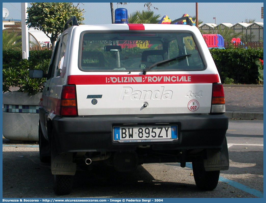 -
Polizia Provinciale
Provincia di Arezzo
Fiat Panda 4x4 II serie
Parole chiave: Polizia;Locale;Provinciale;Arezzo;Fiat;Panda