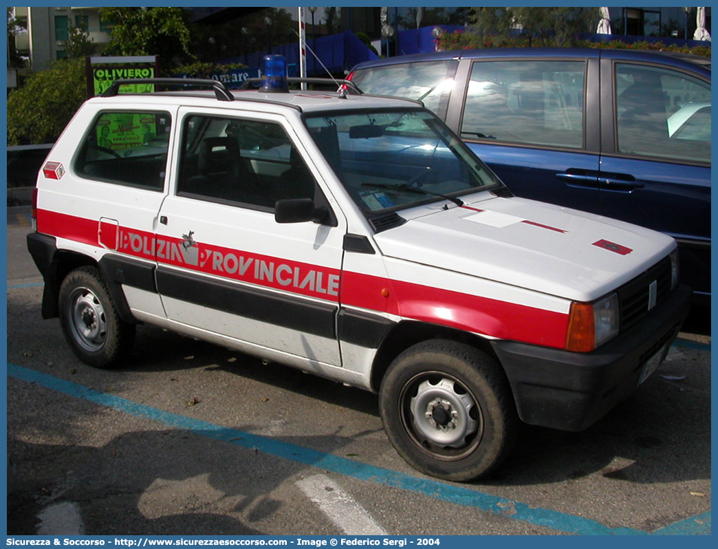 -
Polizia Provinciale
Provincia di Arezzo
Fiat Panda 4x4 II serie
Parole chiave: Polizia;Locale;Provinciale;Arezzo;Fiat;Panda