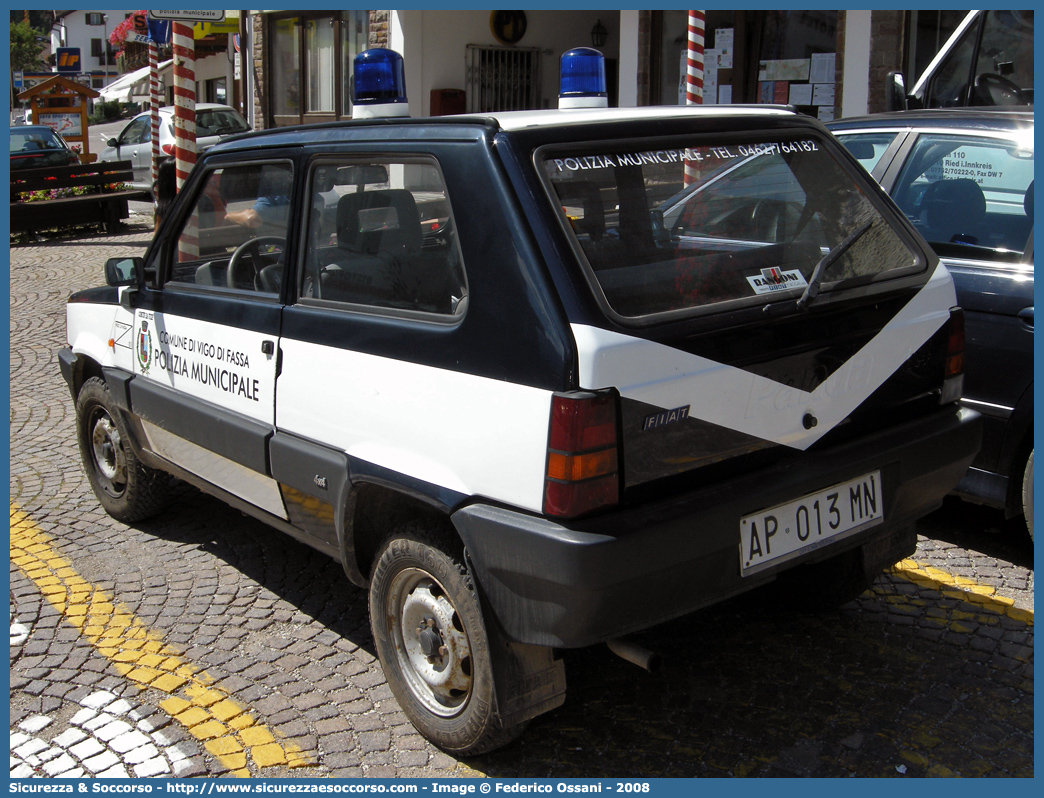 -
Polizia Municipale
Comune di Vigo di Fassa
Fiat Panda 4x4 II serie
Parole chiave: Polizia;Locale;Municipale;Vigo di Fassa;Fiat;Panda