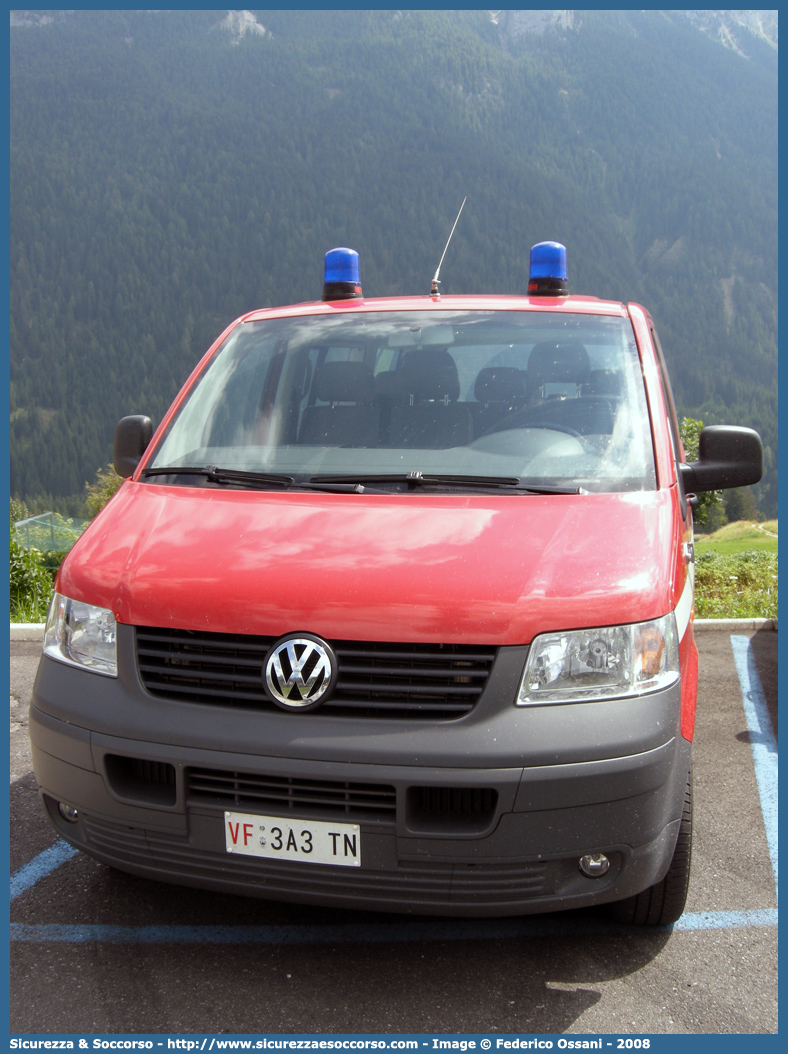 VF 3A3TN
Unione Distrettuale di Pozza di Fassa
Volkswagen Transporter T5
Parole chiave: VF;V.F.;Vigili del Fuoco;Vigili;Fuoco;Unione Distrettuale;Poza di Fassa;Volkswagen;Transporter T5;3A3TN