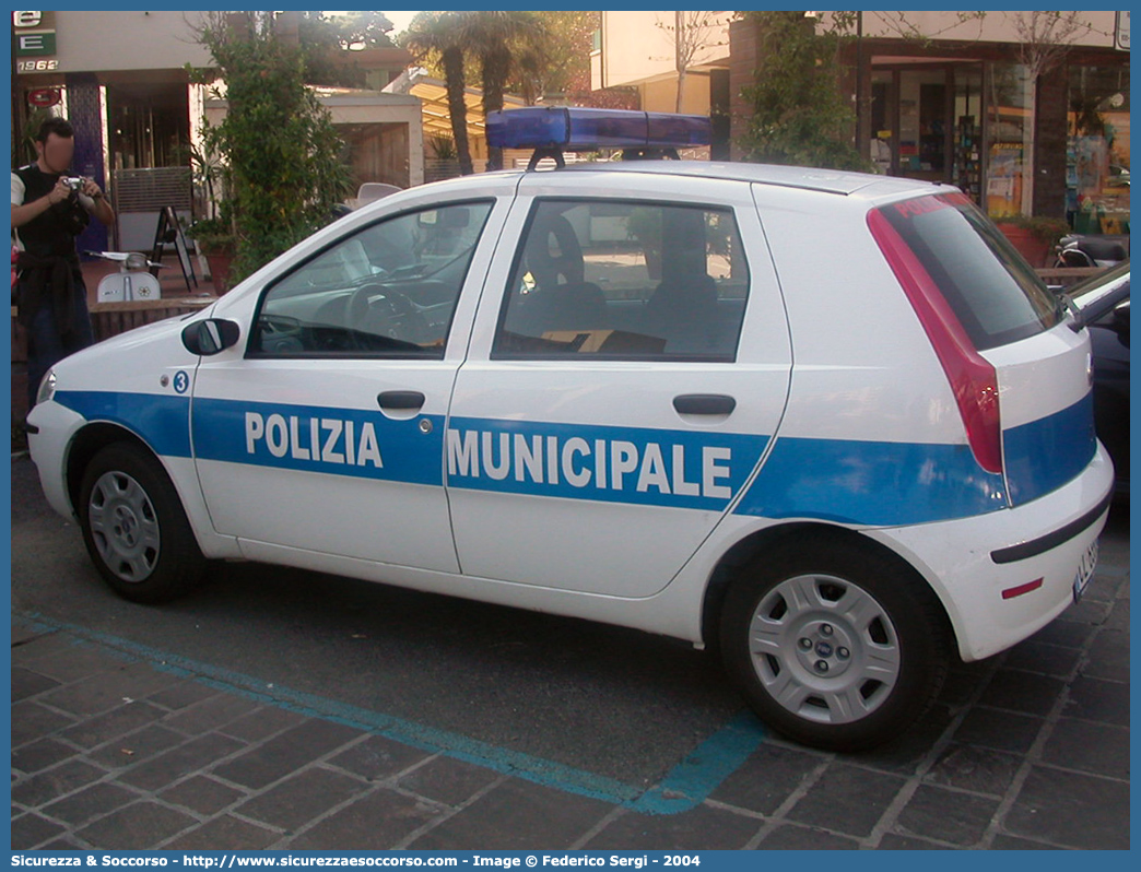 -
Polizia Municipale
Comune di Cura di Vetralla
Fiat Punto III serie
Parole chiave: Polizia;Municipale;Locale;Cura di Vetralla;Fiat;Punto