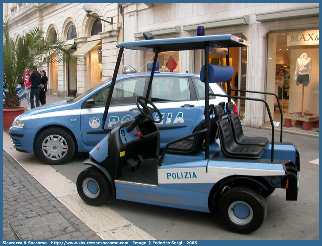 -
Polizia di Stato
Polizia Ferroviaria
Tonino Lamborghini Golf Cart
Parole chiave: Polizia;Stato;Polizia di Stato;Ferroviaria;Polfer;Tonino;Lamborghini