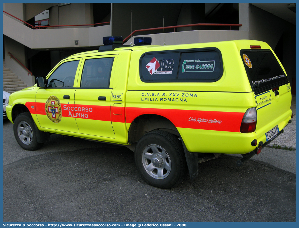 SA 600
Corpo Nazionale
Soccorso Alpino e Speleologico
Delegazione Alpina
XXV Emilia Romagna
Mitsubishi L200 III serie
Parole chiave: CNSAS;C.N.S.A.S.;Corpo;Nazionale;Soccorso;Alpino;Speleologico;Emilia;Romagna;SAER;S.A.E.R.;Mitsubishi;L200;L 200