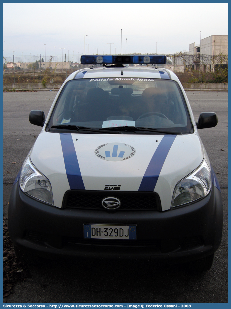 -
Polizia Municipale
Comune di
Castrocaro Terme e Terra del Sole
Daihatsu Terios III serie
Allestitore EDM S.r.l.
Parole chiave: Polizia;Locale;Municipale;Castrocaro Terme Terra Sole;Daihatsu;Terios;EDM;E.D.M.