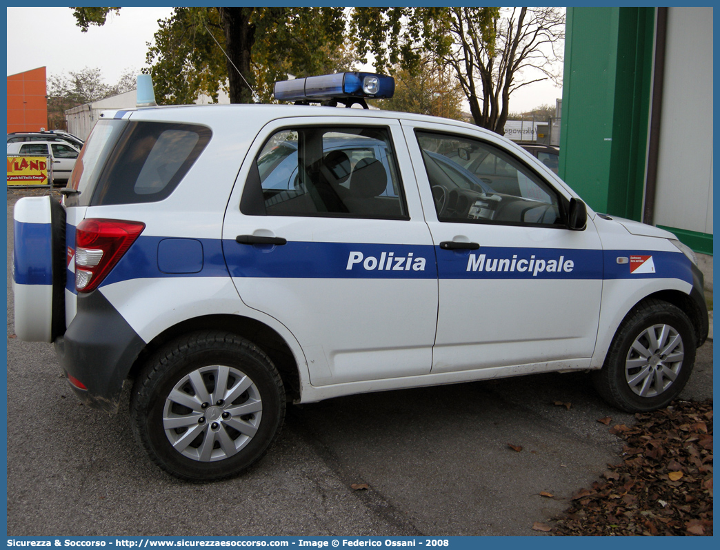 -
Polizia Municipale
Comune di
Castrocaro Terme e Terra del Sole
Daihatsu Terios III serie
Allestitore EDM S.r.l.
Parole chiave: Polizia;Locale;Municipale;Castrocaro Terme Terra Sole;Daihatsu;Terios;EDM;E.D.M.