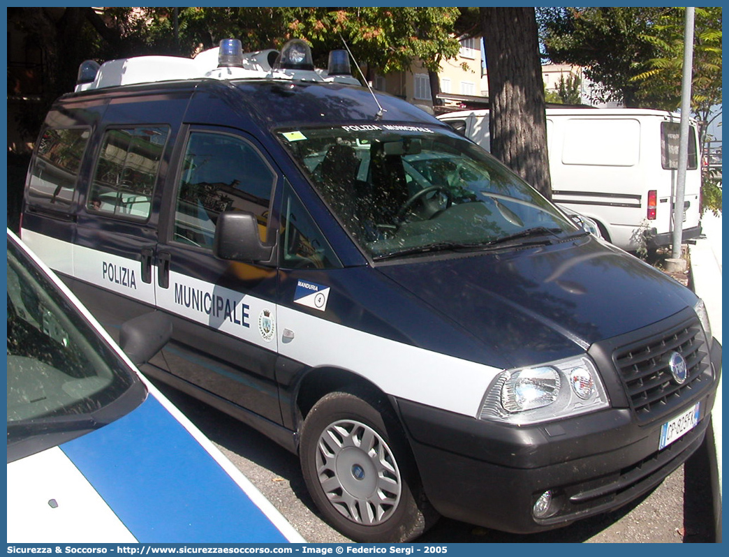 -
Polizia Municipale
Comune di Manduria
Fiat Scudo III serie
Parole chiave: Polizia;Locale;Municipale;Manduria;Fiat;Scudo