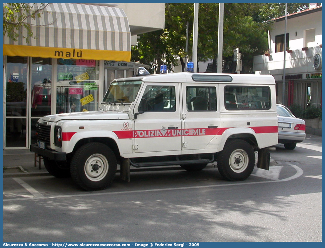 -
Polizia Municipale
Comune di Pontassieve
Land Rover Defender 110
Parole chiave: Polizia;Locale;Municipale;Pontassieve;Land Rover;Defender;110