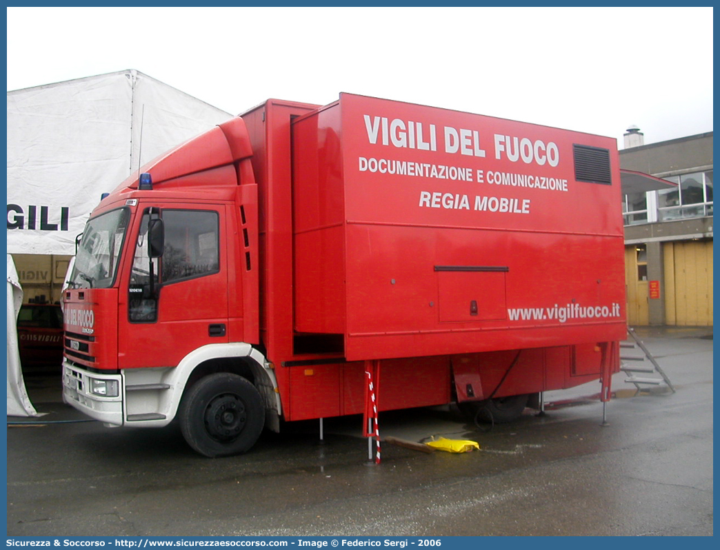 VF 21594
Corpo Nazionale Vigili del Fuoco
Nucleo Videodocumentazione
Iveco EuroCargo 120E18 I serie
Parole chiave: Corpo;Nazionale;Vigili del Fuoco;Vigili;Fuoco;Iveco;EuroCargo;Euro Cargo;Videodocumentazione;Video;Documentazione;Comunicazione;Regia Mobile