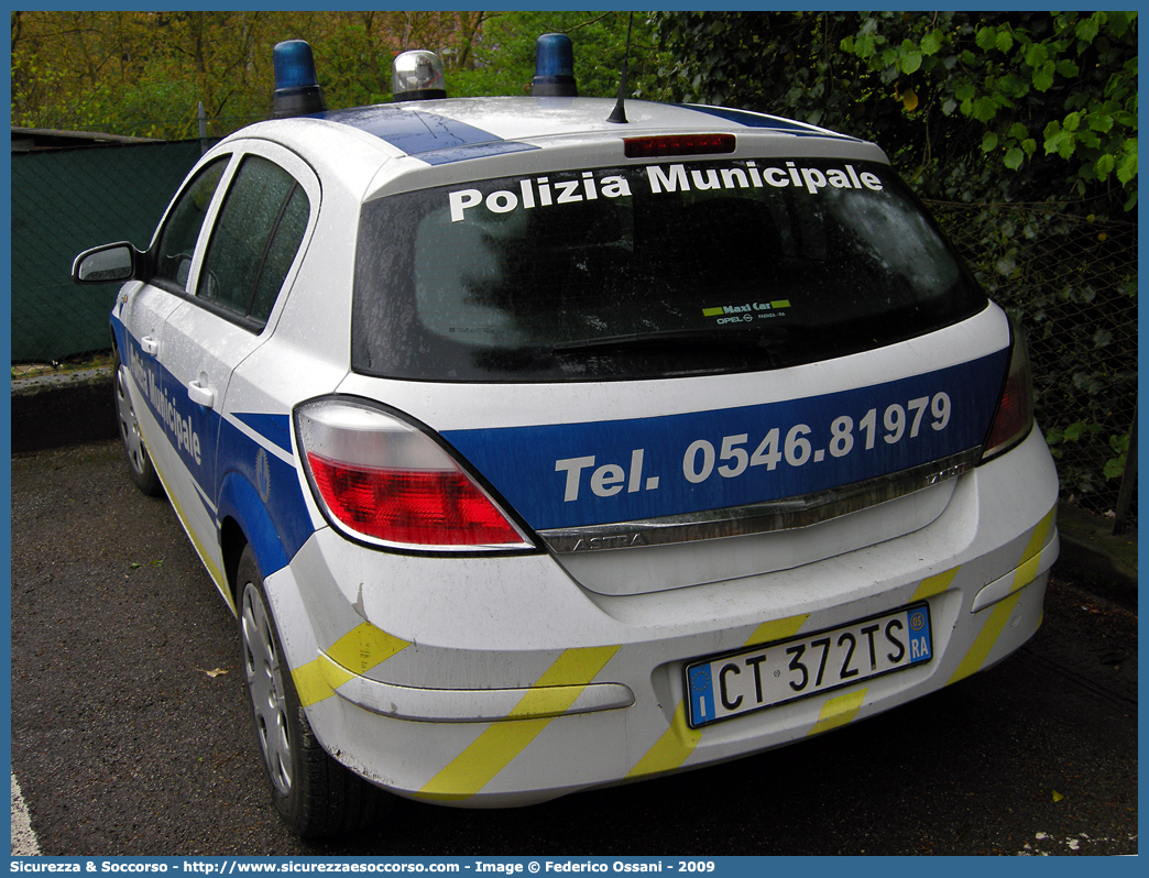 -
Polizia Municipale
Comune di Brisighella
Opel Astra III serie
Parole chiave: Polizia;Municipale;Locale;Brisighella;Opel;Astra