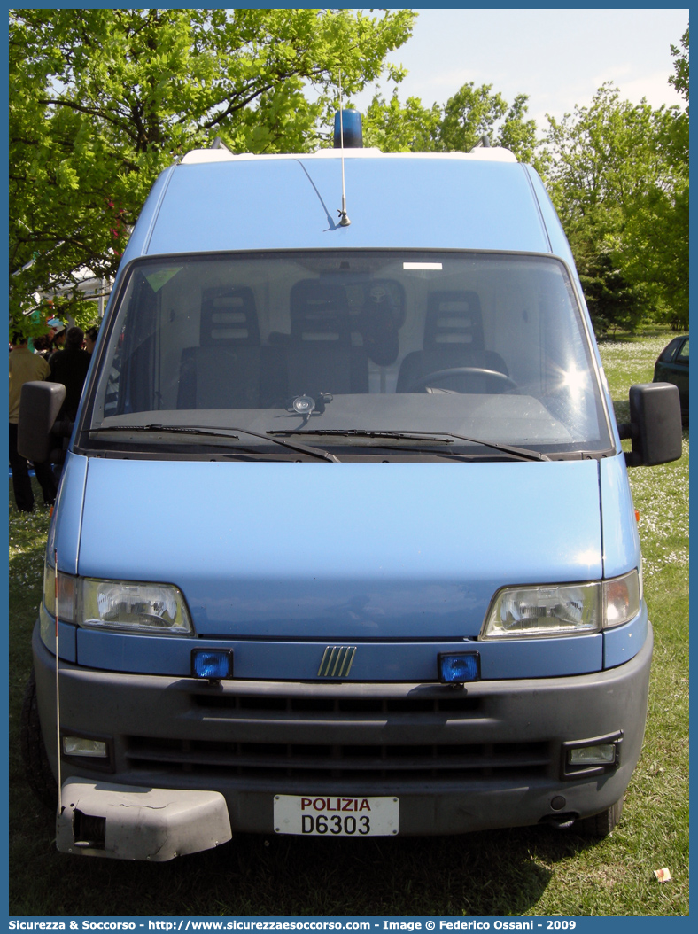 Polizia D6303
Polizia di Stato
Artificieri Antisabotaggio
Fiat Ducato II serie
Parole chiave: D6303;PS;P.S.;Polizia;Stato;Polizia di Stato;Artificieri;Antisabotaggio;Fiat;Ducato