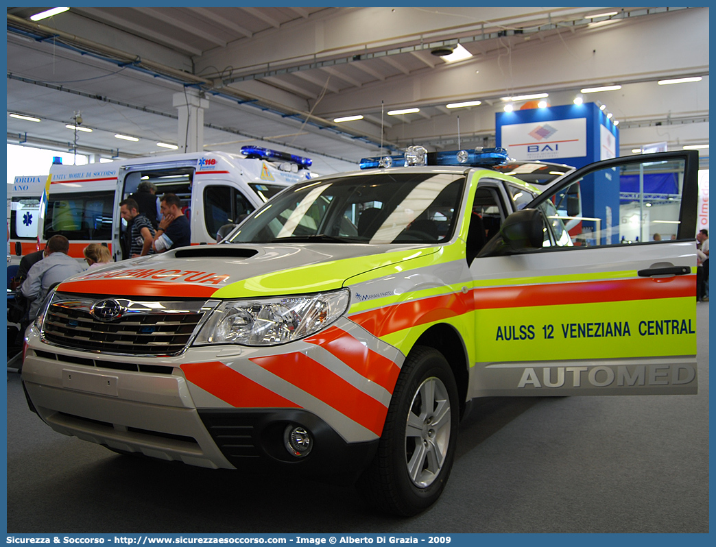 ALFA 03
SUEM 118 Venezia Mestre
Azienda ULSS 3 - Serenissima
Mestre
Subaru Forester V serie
Allestitore Mariani Fratelli S.r.l.
Parole chiave: 118;SUEM;S.U.E.M.;Venezia;Mestre;Emergenza;Automedica;Subaru;Forester;Mariani Fratelli