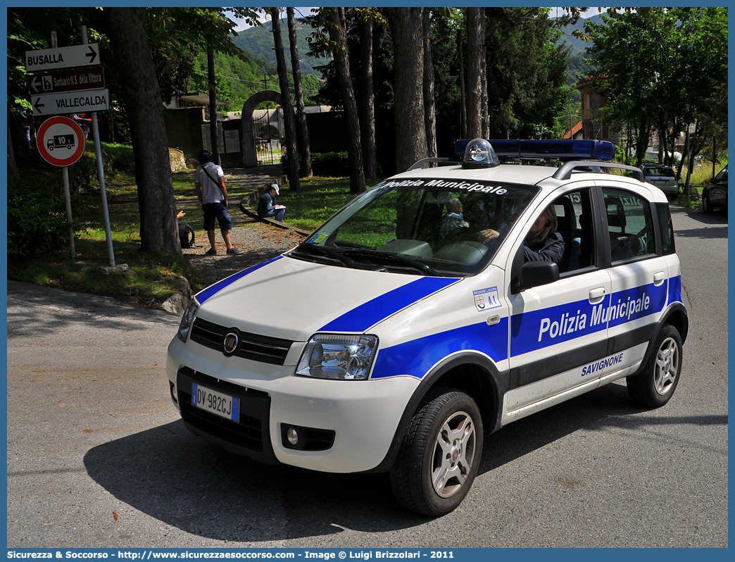 -
Polizia Municipale
Comune di Savignone
Fiat Nuova Panda 4x4
Allestitore AVS S.a.s.
Parole chiave: Polizia;Locale;Municipale;Savignone;Fiat;Nuova Panda;AVS;A.V.S.