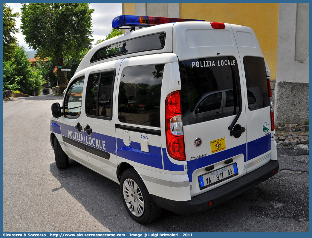 Polizia Locale YA977AA
Polizia Locale
Provincia di Genova
Fiat Doblò I serie restyling
Parole chiave: Polizia;Locale;Provinciale;Genova;Fiat;Doblò;YA977AA