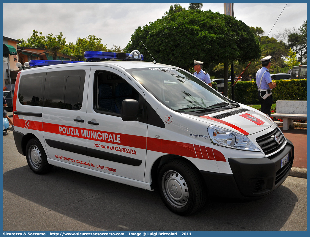 Polizia Locale YA289AD
Polizia Municipale
Comune di Carrara
Fiat Scudo IV serie
Parole chiave: Polizia;Locale;Municipale;Carrara;Fiat;Scudo;YA289AD