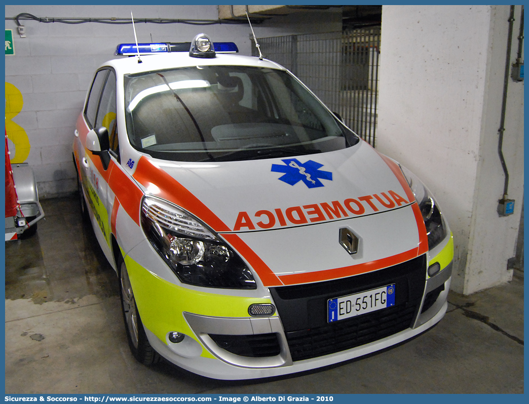 ALFA SIERRA 05
118 Versilia Soccorso
Renault Scenic X-Mod
Allestitore AVS S.a.s.
Parole chiave: 118;Versilia;Soccorso;Automedica;Automedicalizzata;Auto Medica;Auto Medicalizzata;Renault;Scenic;X-Mod;X - Mod;XMod;X Mod;AVS