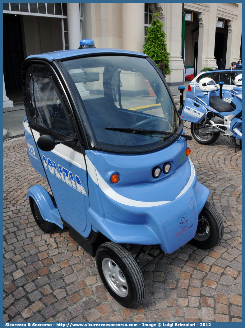 Polizia G2144
Polizia di Stato
Ducati Energia FreeDuc
Parole chiave: Polizia di Stato;Polizia;PS;Ducati;FreeDuc;Elettrica;G2144