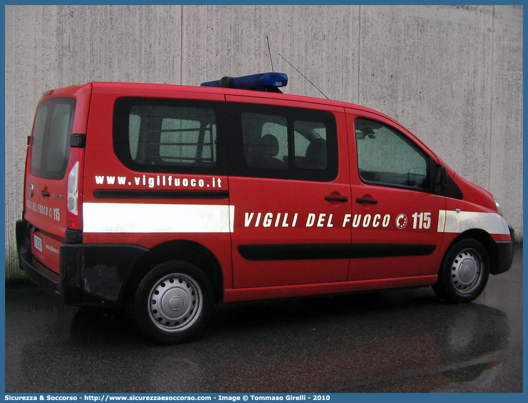 VF 25561
Corpo Nazionale Vigili del Fuoco
Fiat Scudo IV serie
Parole chiave: VVF;V.V.F.;Corpo;Nazionale;Vigili;del;Fuoco;Fiat;Scudo