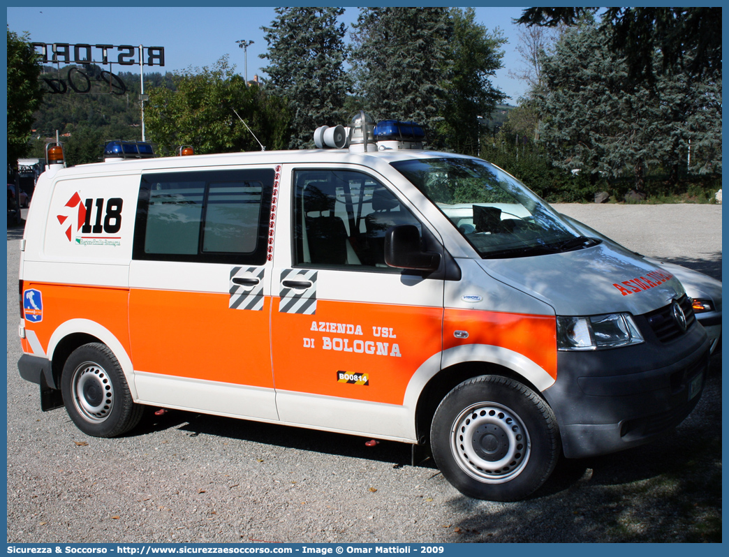 BO 0814
118 Bologna Soccorso
Volkswagen Transporter T5
Allestitore Vision S.r.l.
Parole chiave: 118;Bologna;Soccorso;Automedica;Auto Medica;Automedicalizzata;Auto Medicalizzata;Volkswagen;Transporter;T5;GECAV;Gestione;Emergenza;Cantieri;Alta Velocità;Variante di Valico;Vision118;Bologna;Soccorso;Ambulanza;Autoambulanza;Volkswagen;Transporter;T5;GEC