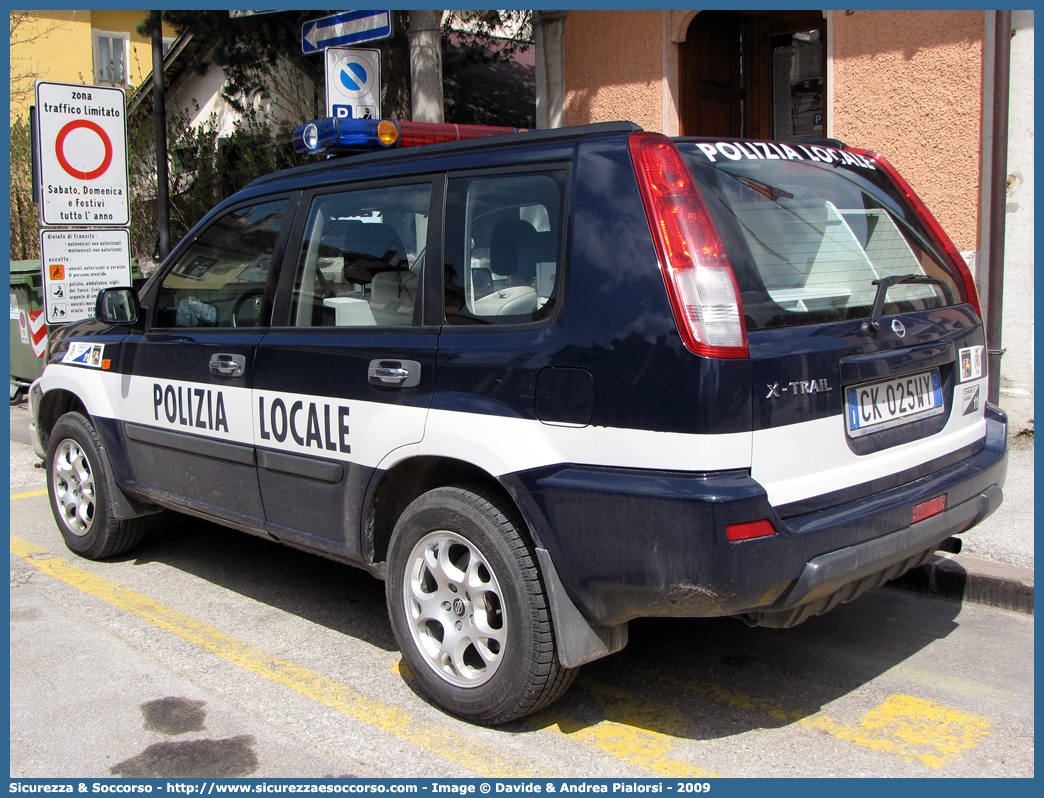 -
Polizia Locale
Comune di Asiago
Nissan X-Trail I serie
(variante)
Parole chiave: PL;P.L.;PM;P.M.;Polizia;Locale;Municipale;Asiago;Nissan;Xtrail;X-Trail;X - Trail