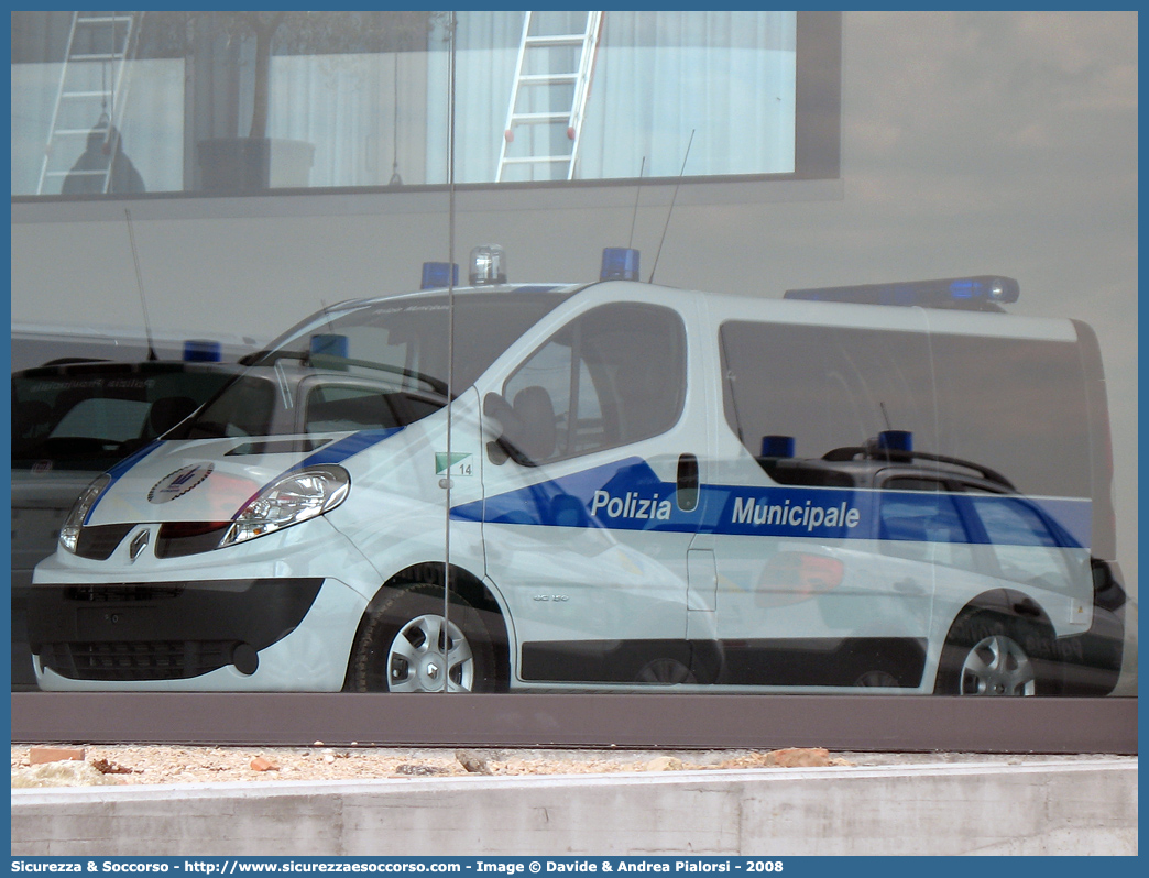 -
Polizia Municipale
Comune di San Lazzaro di Savena
Renault Trafic III serie
Allestitore Focaccia Group S.r.l.
Parole chiave: Polizia;Locale;Municipale;San Lazzaro di Savena;Renault;Trafic;Focaccia