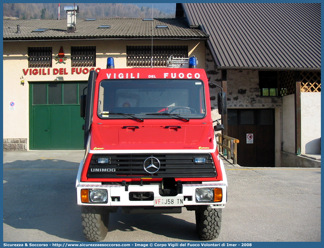 VF J58TN
Corpo Volontario Vigili del Fuoco Imer
Mercedes Benz Unimog U100L
Parole chiave: VF;V.F.;Vigili del Fuoco;Vigili;Fuoco;Volontari;Imer;Mercedes Benz;Unimog;U100L;J58TN