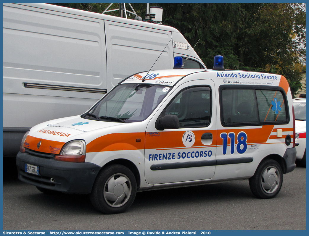 -
118 Firenze Soccorso
Renault Kangoo I serie
Allestitore Vision S.r.l.
Parole chiave: 118;Firenze;Soccorso;Automedica;Renault;Kangoo;Vision