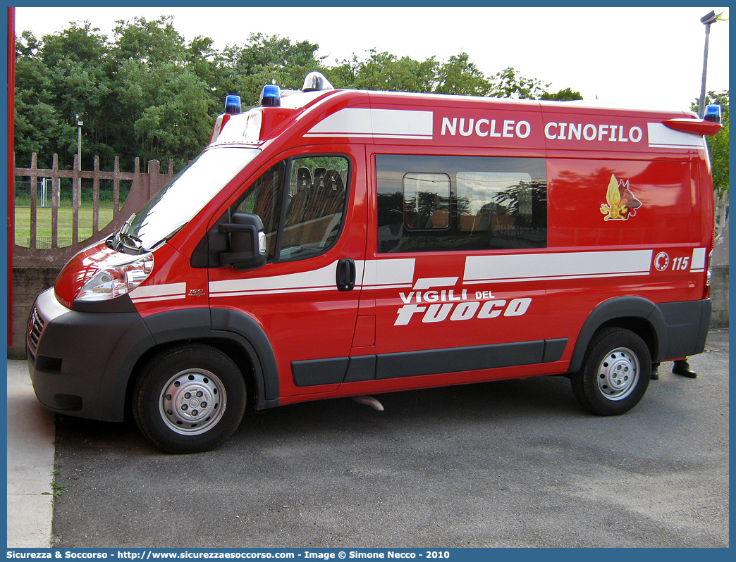 VF 25893
Corpo Nazionale Vigili del Fuoco
Nucleo Cinofili
Fiat Ducato III serie
Parole chiave: Corpo;Nazionale;Vigili del Fuoco;Vigili;Fuoco;Fiat;Ducato;X250;Cinofili