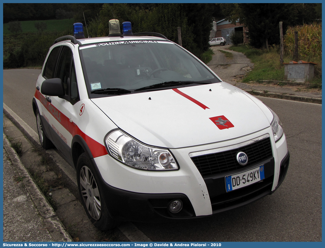 -
Polizia Municipale
Comune di Borgo San Lorenzo
Fiat Sedici I serie
Allestitore Ciabilli S.r.l.
Parole chiave: Polizia;Locale;Municipale;Borgo San Lorenzo;Fiat;Sedici;Ciabilli