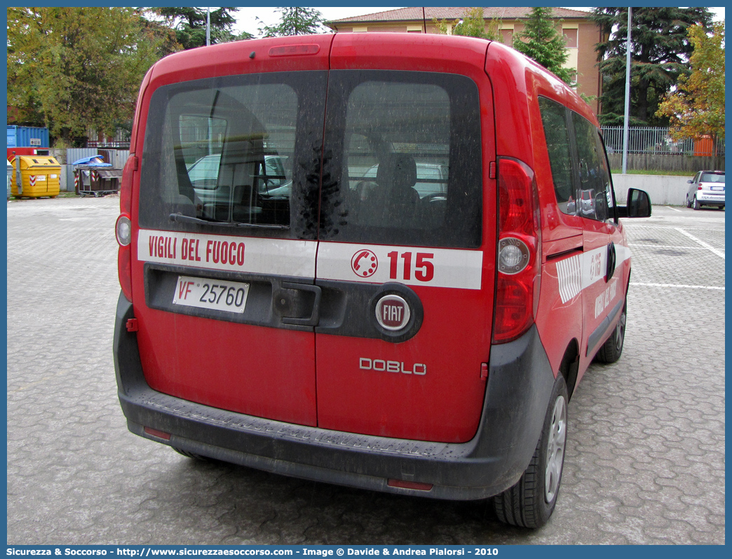 VF 25760
Corpo Nazionale Vigili del Fuoco
Fiat Doblò II serie
Parole chiave: Corpo;Nazionale;Vigili del Fuoco;Vigili;Fuoco;Fiat;Doblò;Doblo