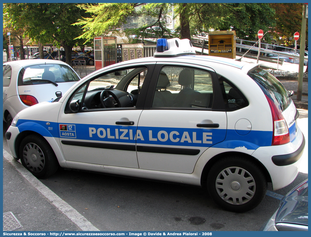 -
Polizia Locale
Comune di Aosta
Citroen C3 I serie
Parole chiave: Polizia;Locale;Municipale;Aosta;Citroen;C3