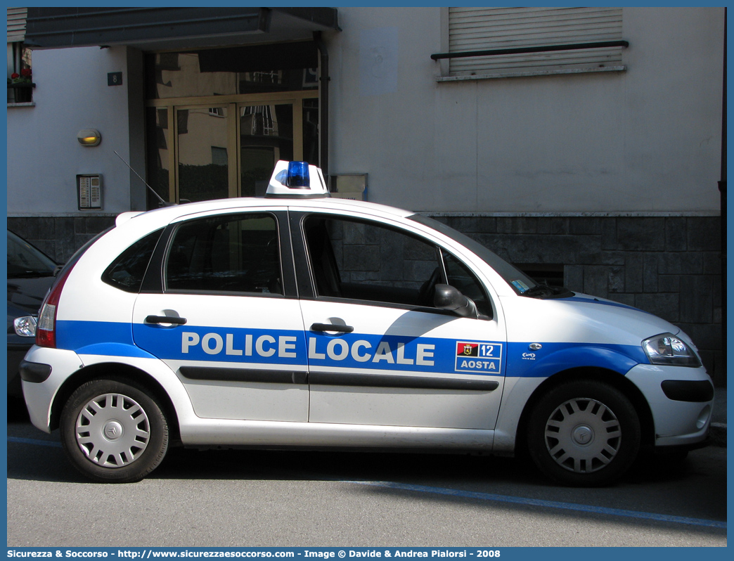 -
Polizia Locale
Comune di Aosta
Citroen C3 I serie
Parole chiave: Polizia;Locale;Municipale;Aosta;Citroen;C3