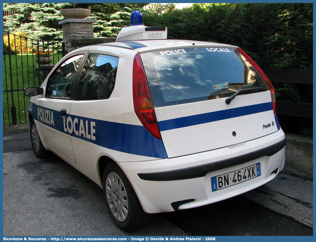 -
Polizia Locale
Comune di Prè Saint Didier
Fiat Punto II serie
Parole chiave: Polizia;Locale;Municipale;Pre Saint Didier;Prè Saint Didier;Fiat;Punto