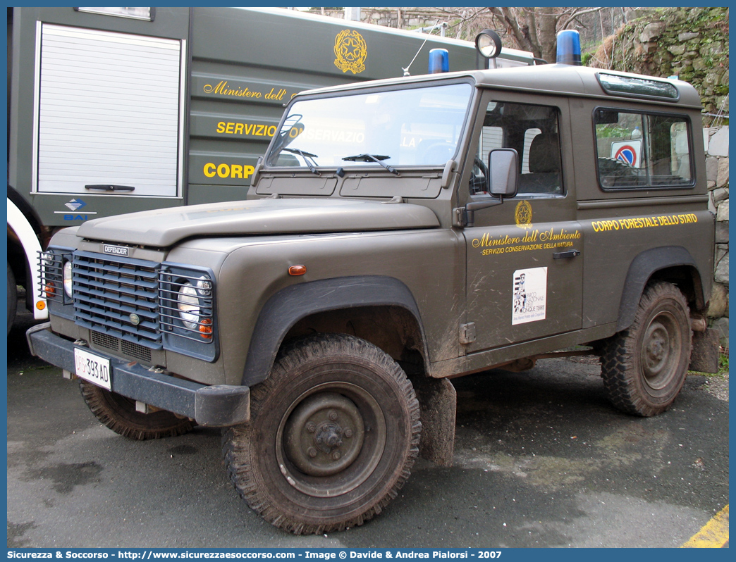 CFS 393AD
Corpo Forestale dello Stato
Parco Nazionale delle Cinque Terre
Land Rover Defender 90
Parole chiave: Corpo;Forestale;Stato;Corpo Forestale dello Stato;CFS;C.F.S.;Land Rover;Defender;90