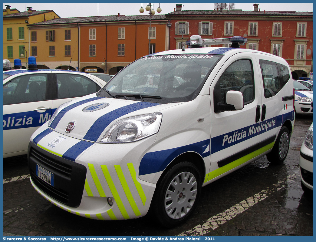 Polizia Locale YA279AA
Polizia Municipale
Comune di Faenza
Fiat Qubo
Parole chiave: Polizia;Locale;Municipale;Faenza;Fiat;Qubo;YA279AA;YA 279 AA