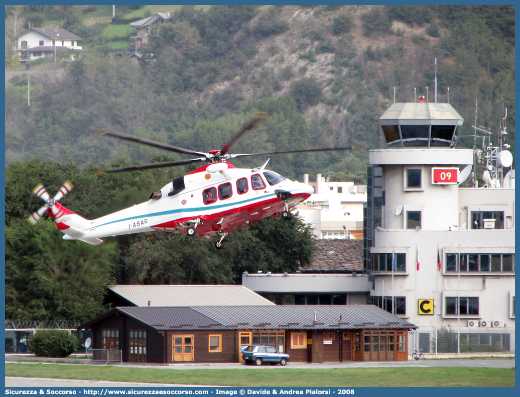 I-ASAR
118 Regione Valle d'Aosta
AgustaWestland AB139
Base di Aosta
Parole chiave: 118;Valle d'Aosta;Aosta;Agusta;Westland;AB139;AB;139;I-ASAR;Elicottero;Elisoccorso