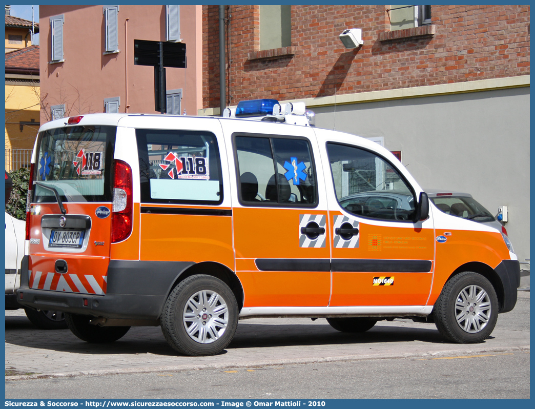 MO 1640
118 Modena Soccorso
Fiat Doblò I serie restyling
Allestitore Aricar S.p.A.
Parole chiave: 118;Modena;Soccorso;Automedica;Automedicalizzata;Auto Medica;Auto Medicalizzata;Fiat;Doblò;Doblo;Aricar