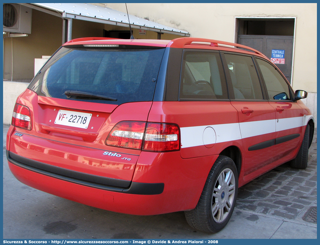 VF 22718
Corpo Nazionale Vigili del Fuoco
Fiat Stilo Multiwagon
Parole chiave: VF;VVF;V.F.;V.V.F.;Corpo;Nazionale;Vigili del Fuoco;Vigili;Fuoco;Fiat;Stilo;Multiwagon