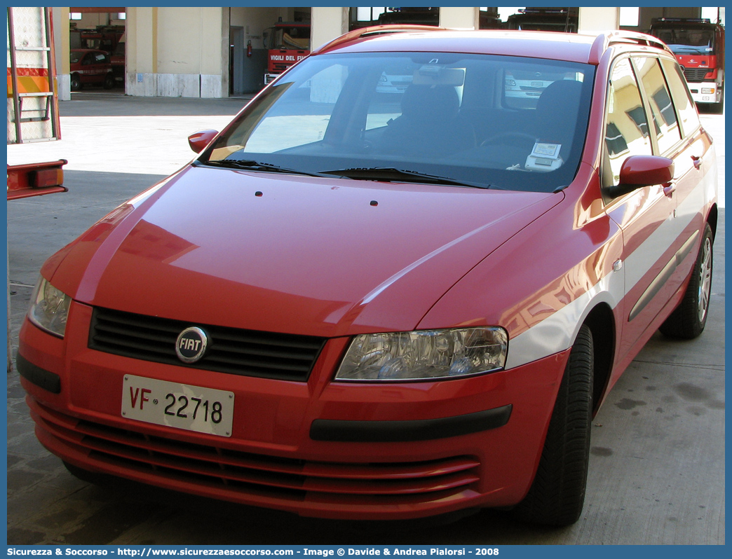 VF 22718
Corpo Nazionale Vigili del Fuoco
Fiat Stilo Multiwagon
Parole chiave: VF;VVF;V.F.;V.V.F.;Corpo;Nazionale;Vigili del Fuoco;Vigili;Fuoco;Fiat;Stilo;Multiwagon