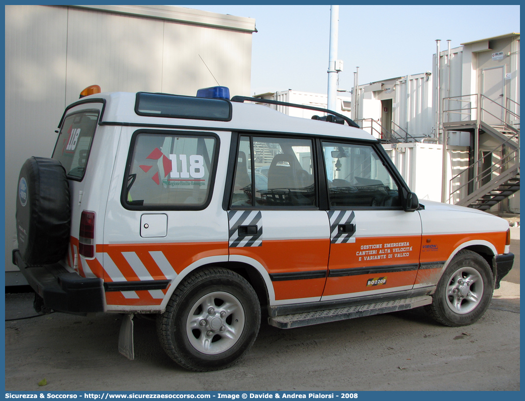 BO 2208
118 Bologna Soccorso
Land Rover Discovery I serie restyling
Parole chiave: 118;Bologna;Soccorso;Land Rover;Discovery;GECAV;Gestione;Cantieri;Alta Velocità;Variante di Valico