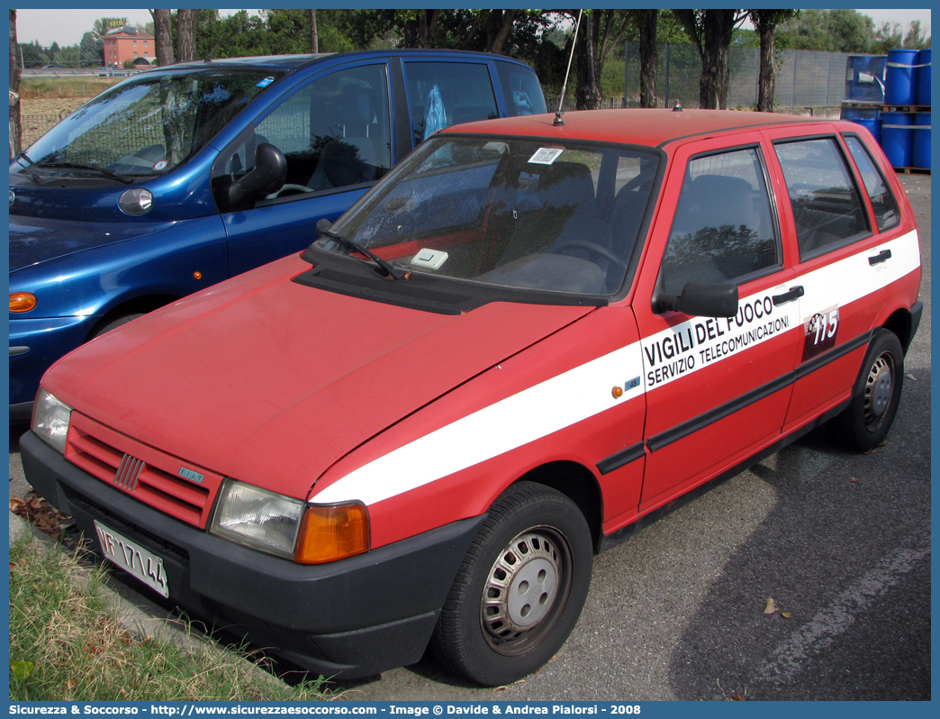 VF 17144
Corpo Nazionale Vigili del Fuoco
Nucleo Telecomunicazioni Radio
Fiat Uno II serie
Parole chiave: Corpo;Nazionale;Vigili del Fuoco;Vigili;Fuoco;Fiat;Uno;Telecomunicazioni;Tele Comunicazioni;Radio