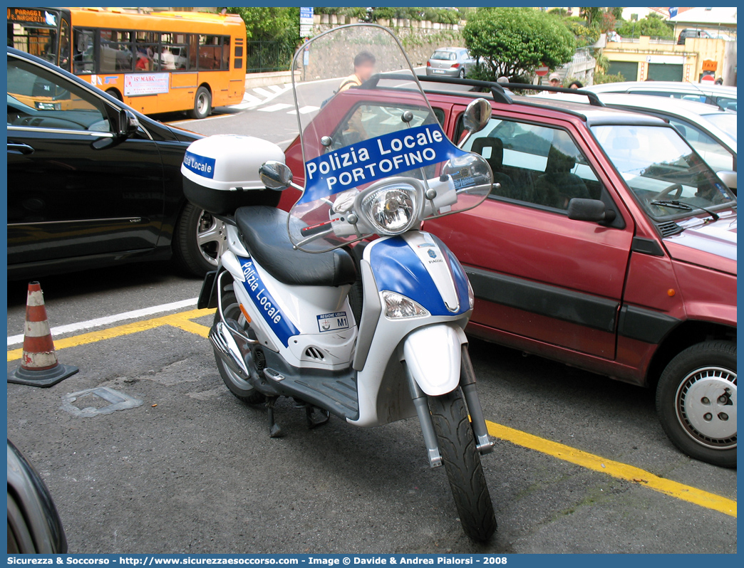 -
Polizia Locale
Comune di Portofino
Piaggio Liberty II serie
Parole chiave: Polizia;Locale;Municipale;Portofino;Piaggio;Liberty