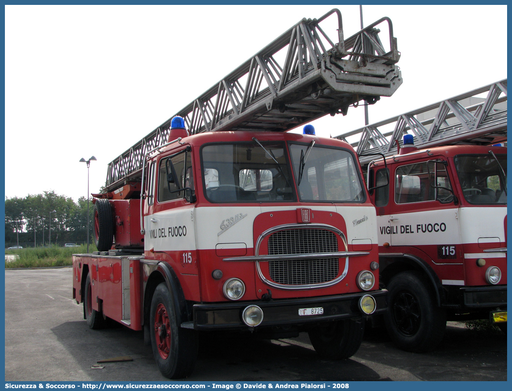 VF 8725
Corpo Nazionale Vigili del Fuoco
Fiat 643N
Allestitore Magirus Macchi
Parole chiave: VVF;V.V.F.;Corpo;Nazionale;Vigili;del;Fuoco;AutoScala;AS;Fiat;643N;Macchi;Magirus