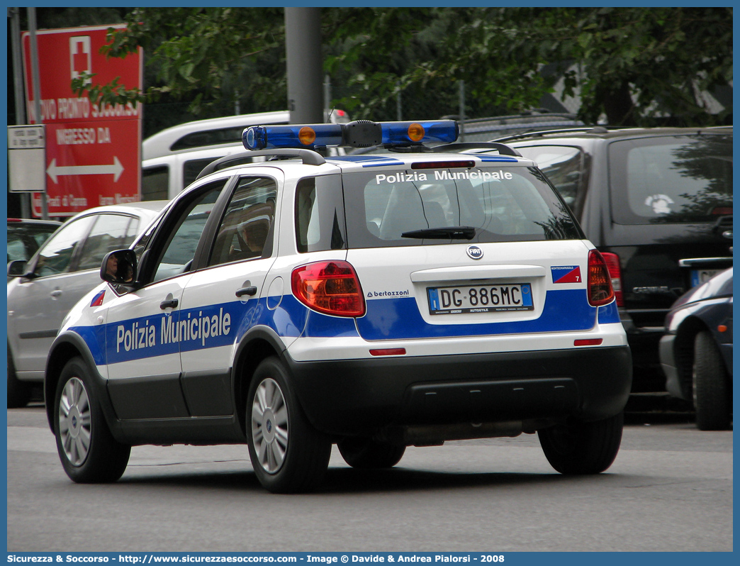 -
Polizia Municipale
Comune di Montechiarugolo
Fiat Sedici I serie
Allestitore Bertazzoni S.r.l.
Parole chiave: Polizia;Locale;Municipale;Montechiarugolo;Fiat;Sedici;Bertazzoni