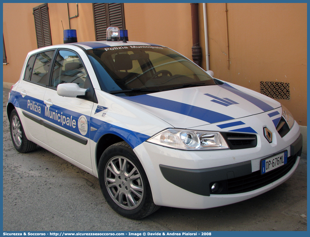 -
Polizia Municipale
Associazione Intercomunale
Cinque Castelli
Renault Megane III serie
Allestitore Focaccia Group S.r.l.
Parole chiave: Polizia;Locale;Municipale;Cinque Castelli;Renault;Megane;Focaccia