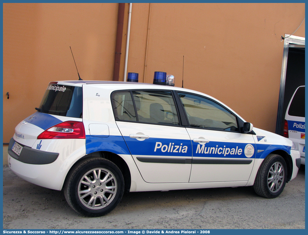 -
Polizia Municipale
Associazione Intercomunale
Cinque Castelli
Renault Megane III serie
Allestitore Focaccia Group S.r.l.
Parole chiave: Polizia;Locale;Municipale;Cinque Castelli;Renault;Megane;Focaccia