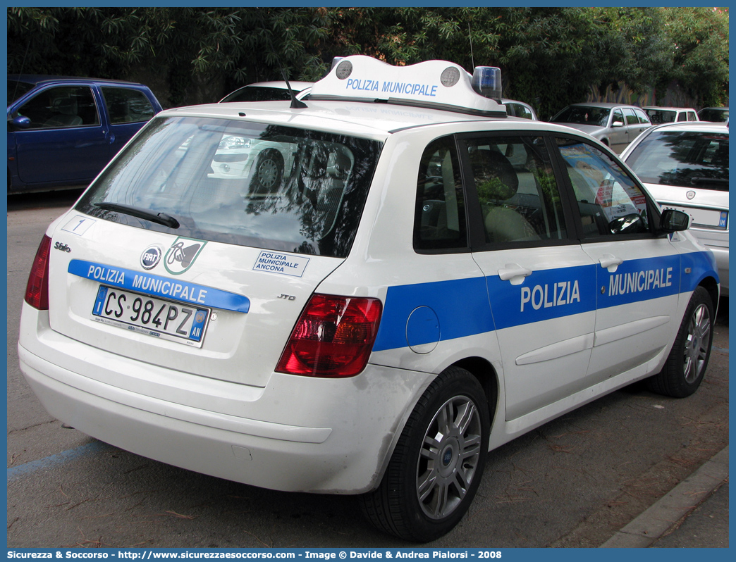 -
Polizia Municipale
Comune di Ancona
Fiat Stilo
Parole chiave: Polizia;Locale;Municipale;Ancona;Fiat;Stilo