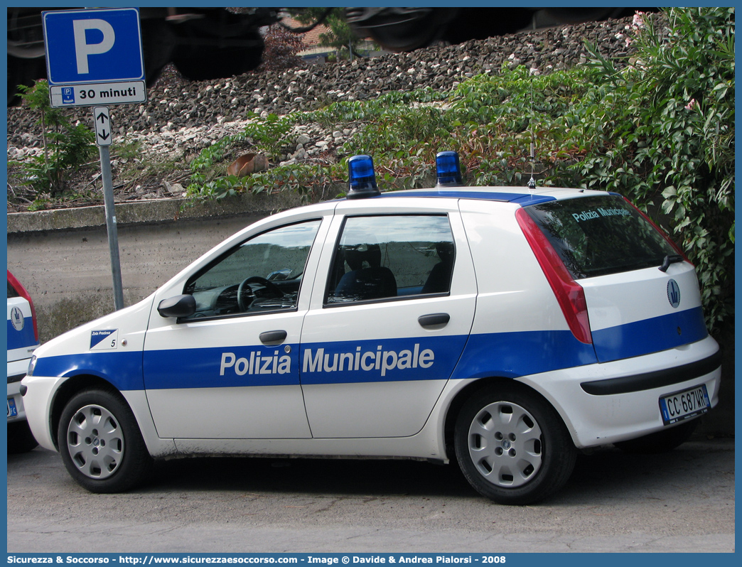 -
Polizia Municipale
Comune di Zola Predosa
Fiat Punto II serie
Parole chiave: Polizia;Locale;Municipale;Zola Predosa;Fiat;Punto