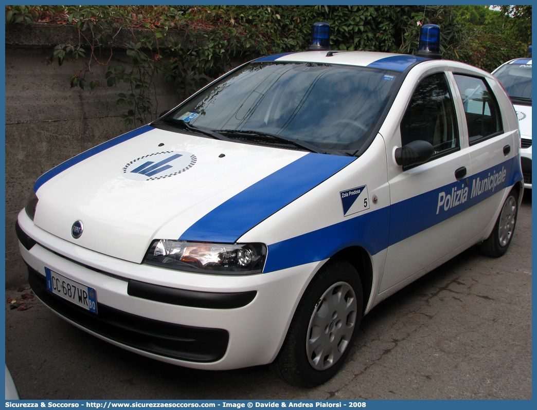 -
Polizia Municipale
Comune di Zola Predosa
Fiat Punto II serie
Parole chiave: Polizia;Locale;Municipale;Zola Predosa;Fiat;Punto