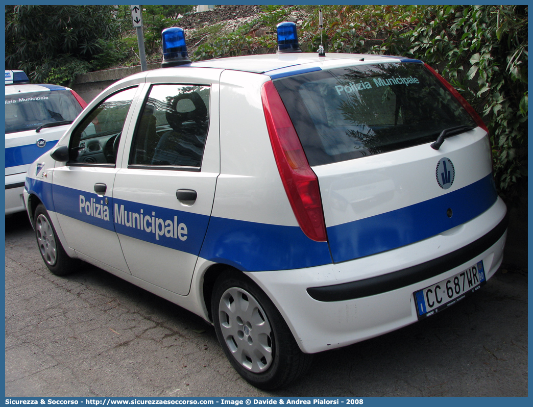 -
Polizia Municipale
Comune di Zola Predosa
Fiat Punto II serie
Parole chiave: Polizia;Locale;Municipale;Zola Predosa;Fiat;Punto