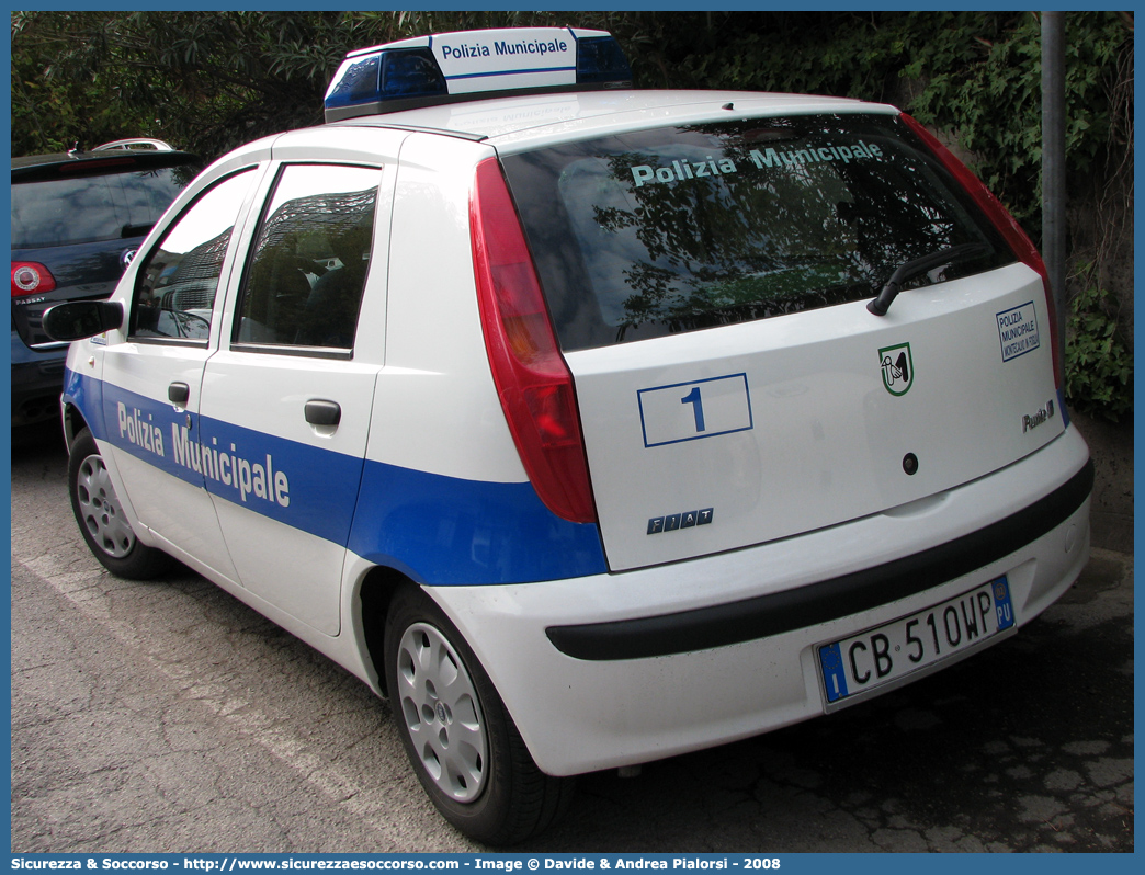 -
Polizia Municipale
Comune di Montecalvo in Foglia
Fiat Punto II serie
Parole chiave: Polizia;Locale;Municipale;Montecalvo in Foglia;Fiat;Punto